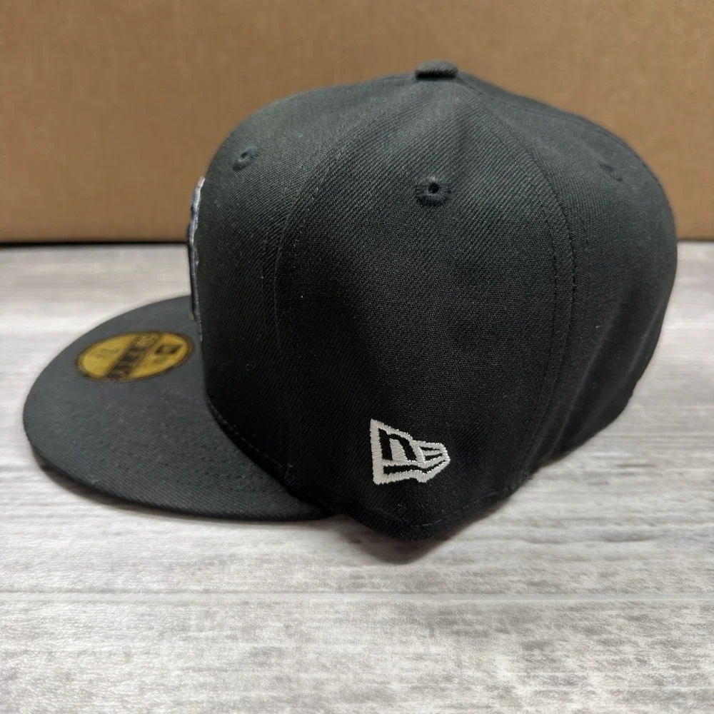 New York Yankees MLB New Era Tri-Hit 59FIFTY Fitted Hat Size 7 1/4 Black NEW‎